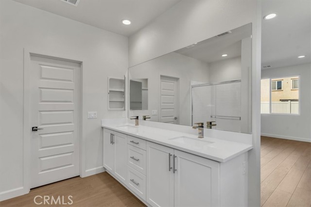 Detail Gallery Image 12 of 18 For 12916 Carlsbad St, Hesperia,  CA 92344 - 4 Beds | 2 Baths