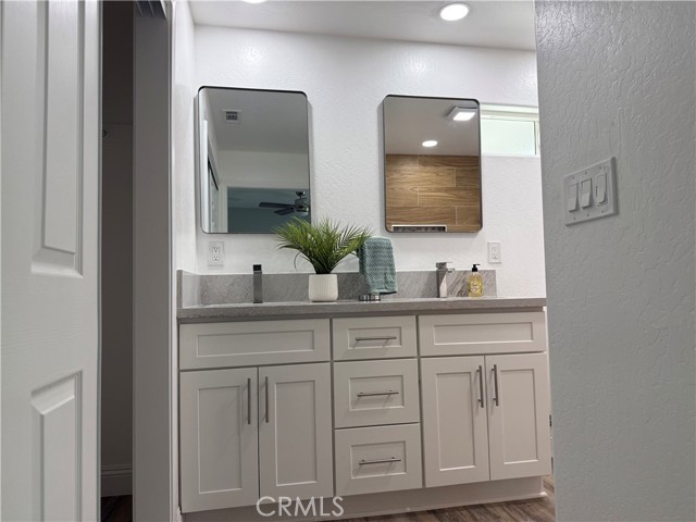 Detail Gallery Image 5 of 54 For 24323 Avenue 324, –,  CA 93286 - 3 Beds | 2 Baths