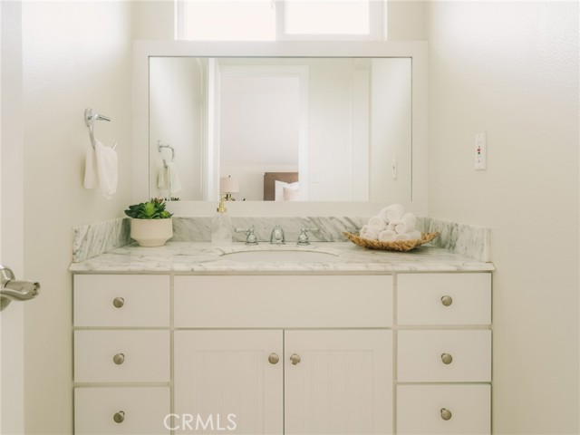 Detail Gallery Image 19 of 51 For 14781 Briarcliff Pl, Tustin,  CA 92780 - 3 Beds | 2/1 Baths