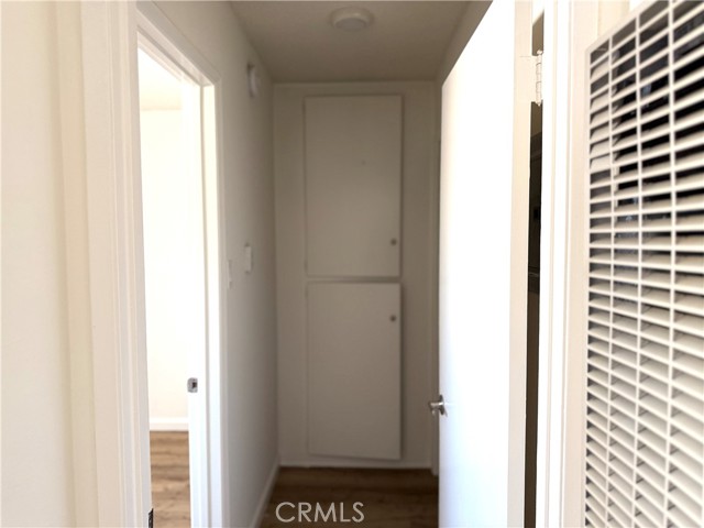 Detail Gallery Image 6 of 14 For 18657 Collins St #20,  Tarzana,  CA 91356 - 1 Beds | 1 Baths