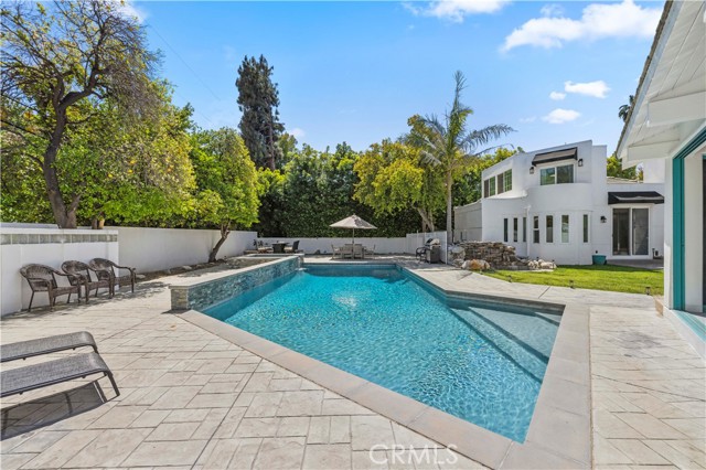 8944 Enfield, Sherwood Forest CA: https://media.crmls.org/medias/a2104d4e-ed60-43f1-954e-dd5c05e7c90f.jpg