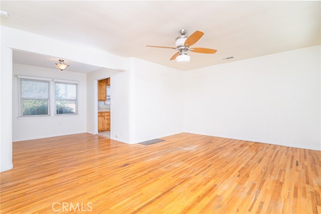 Detail Gallery Image 7 of 28 For 10669 Renner, Riverside,  CA 92505 - 2 Beds | 1 Baths