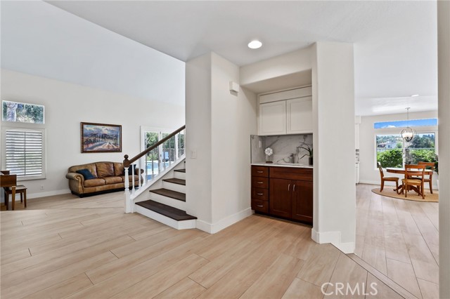 Detail Gallery Image 8 of 32 For 16 Deerfield Place, Trabuco Canyon,  CA 92679 - 5 Beds | 3 Baths