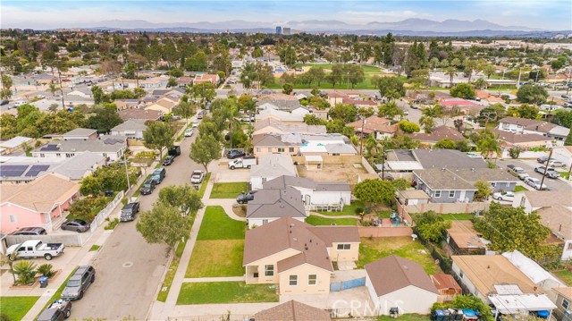 Detail Gallery Image 23 of 23 For 609 N Townsend St, Santa Ana,  CA 92703 - 3 Beds | 1 Baths