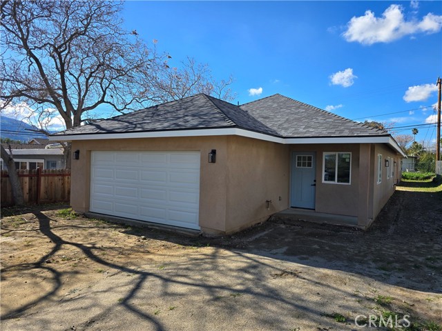 245 N Evans Street, Banning CA: https://media.crmls.org/medias/a21209bb-63bf-4954-ac3c-044a5a561a30.jpg