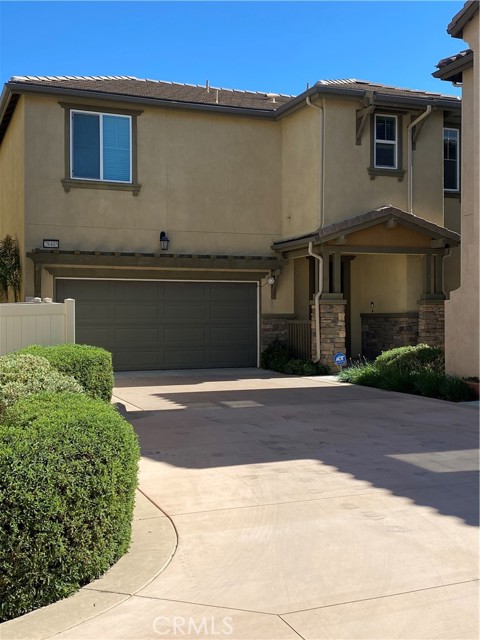 Front Image Thumbnail for CRIV25220026