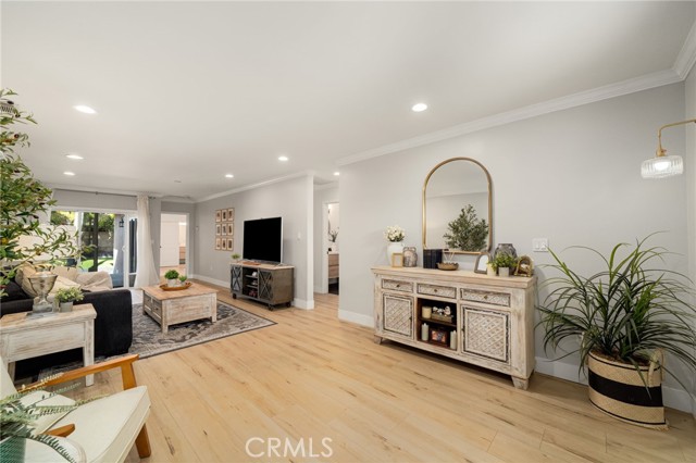 14651 Carnell photo 9