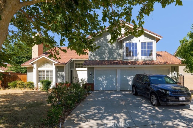Detail Gallery Image 2 of 64 For 37519 Brighton Ct, Palmdale,  CA 93550 - 4 Beds | 3 Baths