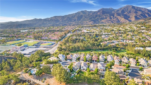 Detail Gallery Image 48 of 66 For 8 Summitcrest, Rancho Santa Margarita,  CA 92679 - 5 Beds | 3/1 Baths