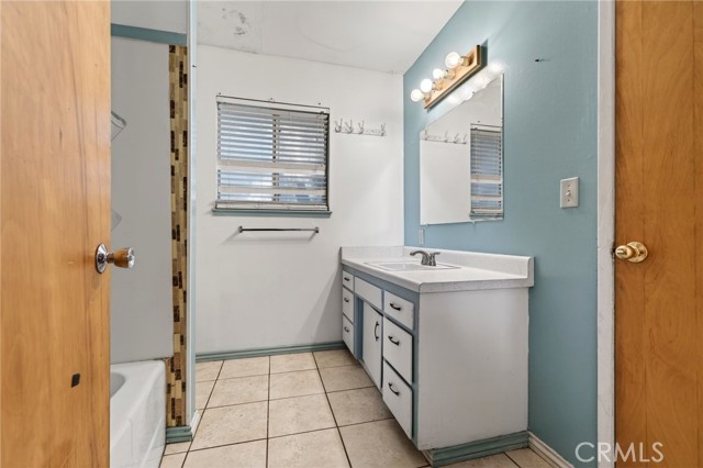 Detail Gallery Image 12 of 32 For 3328 Konocti, Kelseyville,  CA 95451 - 2 Beds | 1/1 Baths