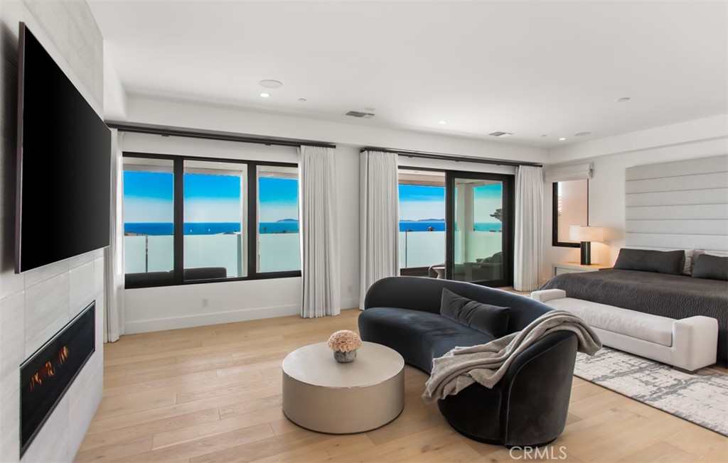 MLS #OC25164130 img 27