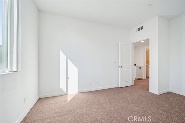 Detail Gallery Image 24 of 44 For 11048 Luminate, Rancho Cucamonga,  CA 91730 - 3 Beds | 2/1 Baths