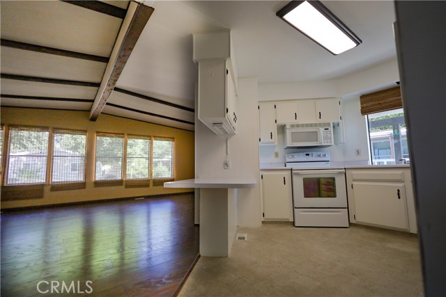Detail Gallery Image 8 of 22 For 3549 via Medio #178,  Chico,  CA 95973 - 2 Beds | 2 Baths