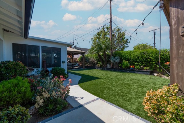 Detail Gallery Image 41 of 51 For 15551 Aulnay Ln, Huntington Beach,  CA 92647 - 3 Beds | 2 Baths