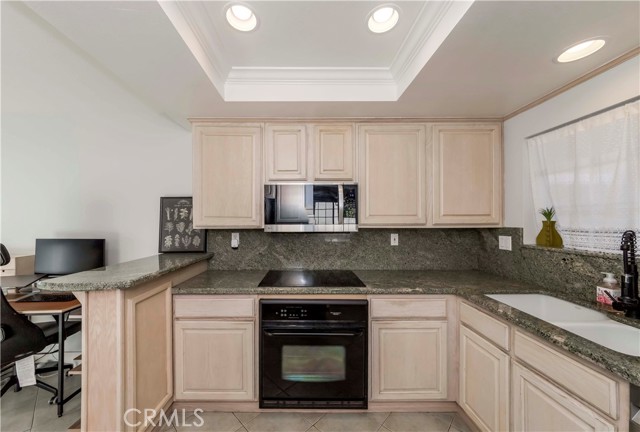 Detail Gallery Image 19 of 44 For 1439 Elegante Ct, Corona,  CA 92882 - 2 Beds | 2/1 Baths