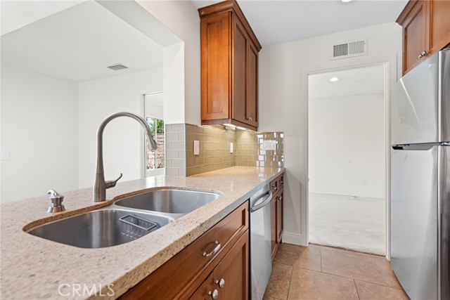909 Brighton Way, Montebello CA: https://media.crmls.org/medias/a216b9c6-957f-4424-84aa-a7a650f53651.jpg