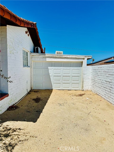 Detail Gallery Image 26 of 27 For 6274 Baileya Ave, Twentynine Palms,  CA 92277 - 2 Beds | 1/1 Baths