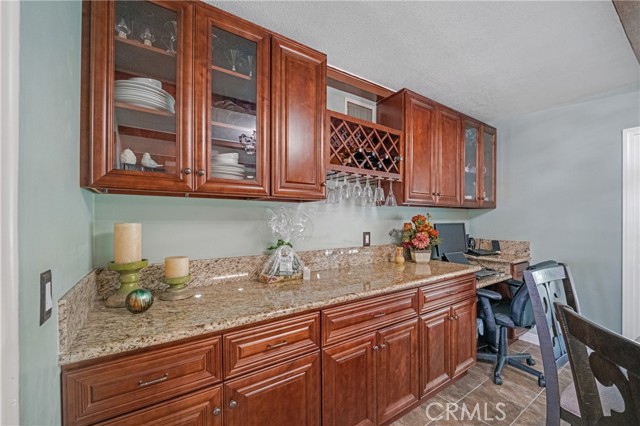 Detail Gallery Image 11 of 23 For 15809 Silvergrove Dr, Whittier,  CA 90604 - 3 Beds | 2 Baths