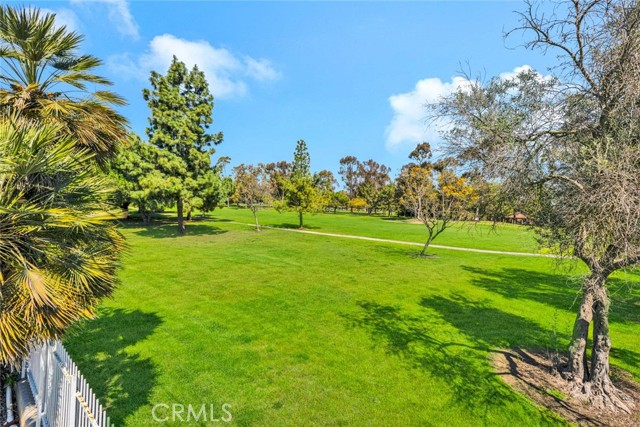 Detail Gallery Image 42 of 47 For 4338 Fairway Dr, Lakewood,  CA 90712 - 4 Beds | 3/1 Baths