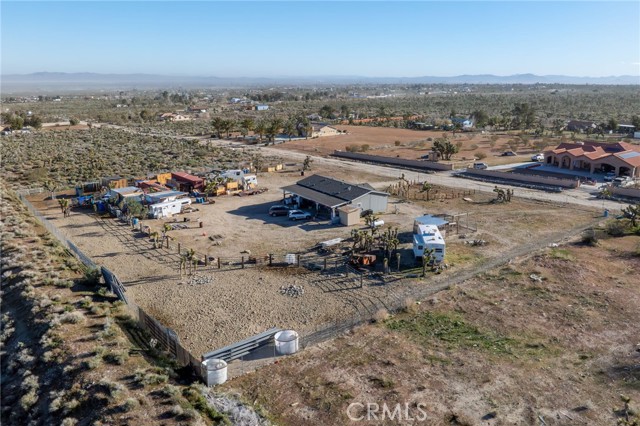 Detail Gallery Image 6 of 26 For 11074 Redwood, Pinon Hills,  CA 92372 - 4 Beds | 2 Baths