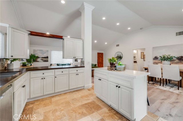 3 Bed Home for Sale in Costa Mesa, California