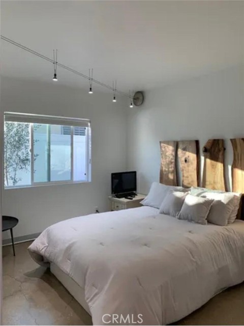 Detail Gallery Image 35 of 38 For 24131 Kittridge, West Hills,  CA 91307 - 5 Beds | 3 Baths