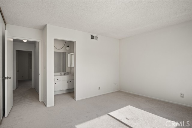 Detail Gallery Image 23 of 34 For 2180 Mount Shasta, San Pedro,  CA 90732 - 2 Beds | 3 Baths