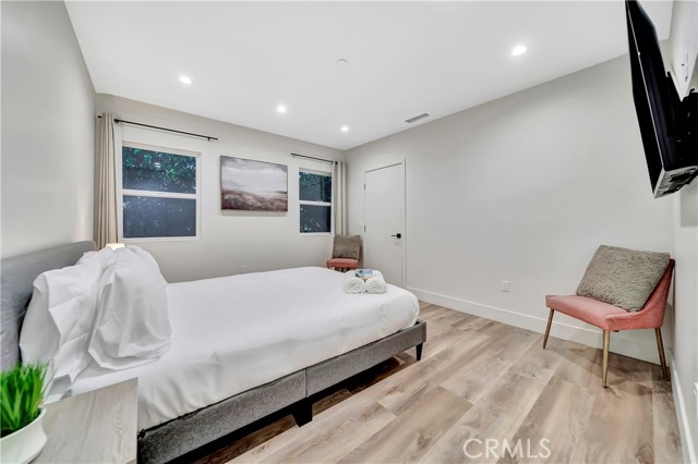 Detail Gallery Image 28 of 54 For 6743 Colgate Ave, Los Angeles,  CA 90048 - 4 Beds | 3/1 Baths