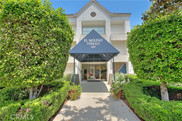 Detail Gallery Image 46 of 51 For 300 N El Molino Ave #118,  Pasadena,  CA 91101 - 2 Beds | 2 Baths