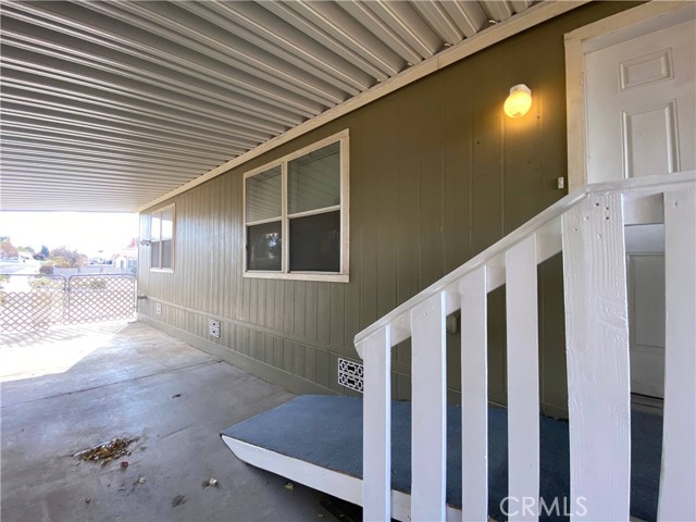 Detail Gallery Image 6 of 32 For 16294 Camelback Dr, Victorville,  CA 92395 - 3 Beds | 2 Baths