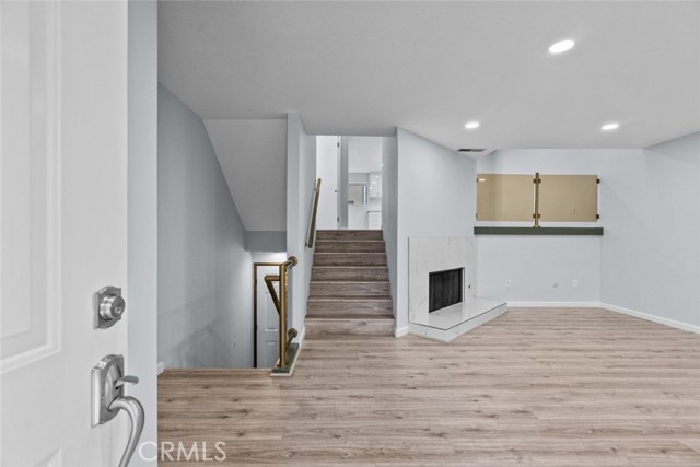 7130 Glade Avenue, Canoga Park CA: https://media.crmls.org/medias/a21b3561-31ca-448b-8068-1d4a3dd4bbfa.jpg