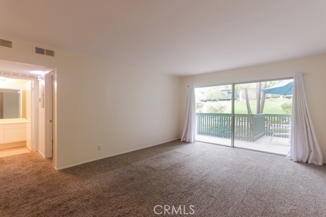 Detail Gallery Image 11 of 29 For 412 N Bellflower Bld #122,  Long Beach,  CA 90814 - 2 Beds | 2 Baths
