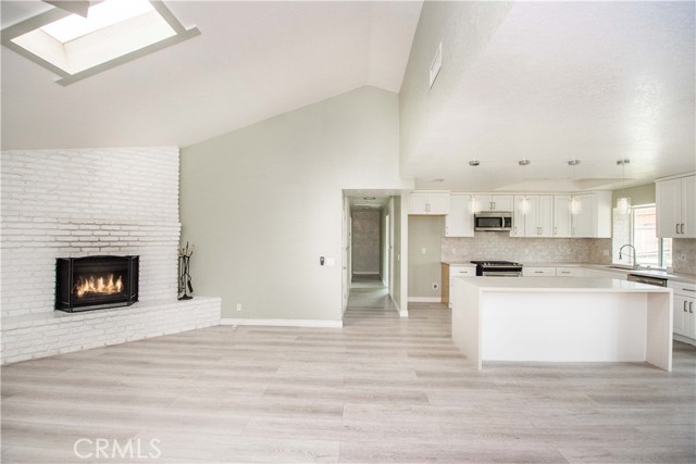 Detail Gallery Image 6 of 43 For 17631 Cottrell, Lake Elsinore,  CA 92530 - 3 Beds | 2 Baths