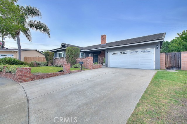 Image 3 for 16382 Mark Ln, Huntington Beach, CA 92647