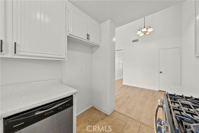 Detail Gallery Image 14 of 39 For 27979 Sarabande Ln #250,  Canyon Country,  CA 91387 - 2 Beds | 2 Baths