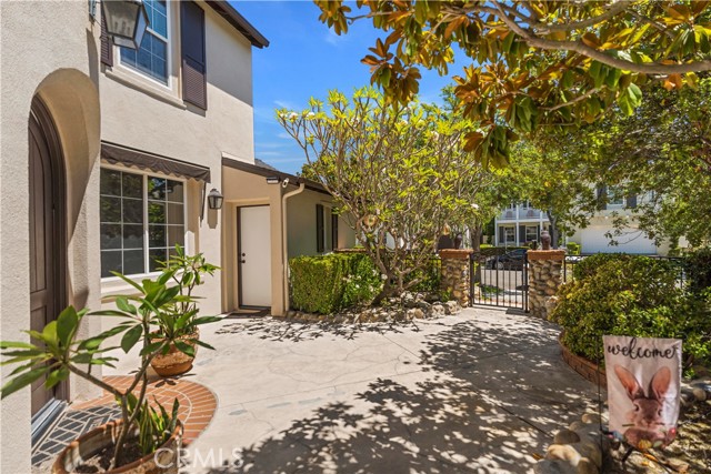 25 Winfield Drive, Ladera Ranch CA: https://media.crmls.org/medias/a21ef18e-a48d-4ec6-b3f6-f1bbae7a2e92.jpg