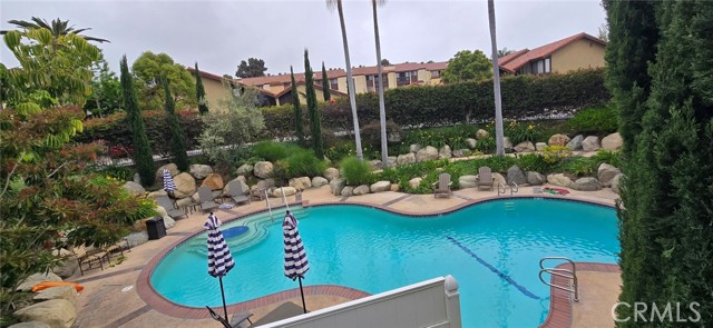 1364 Park Plaza Drive, Long Beach CA: https://media.crmls.org/medias/a220eab6-6a6a-477b-9961-1b9433c5e8c0.jpg
