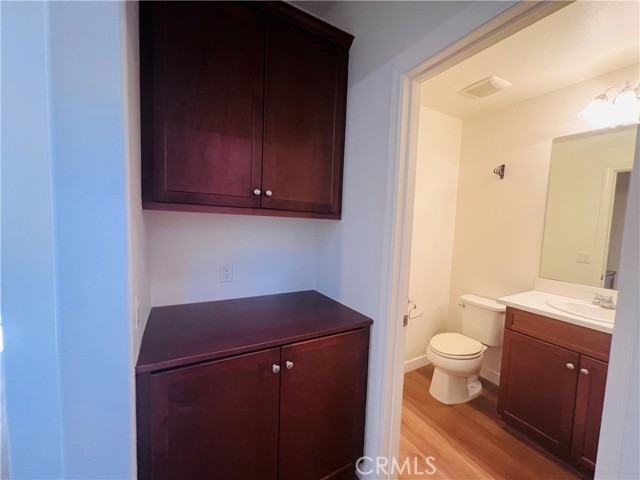Detail Gallery Image 12 of 39 For 7868 Sea Salt Ave, Fontana,  CA 92336 - 4 Beds | 3/1 Baths