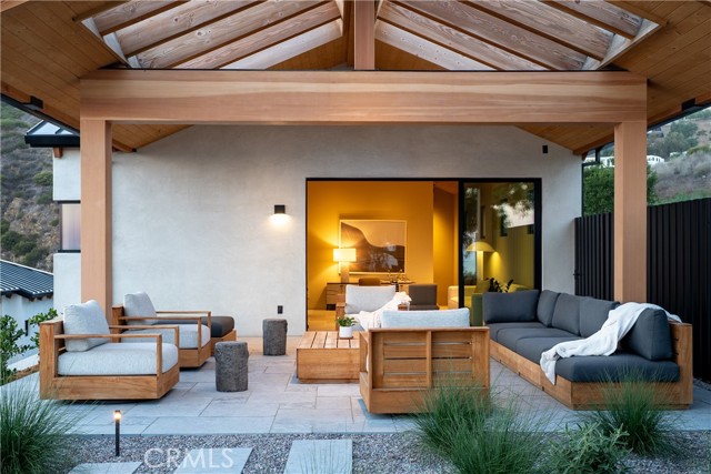 Detail Gallery Image 25 of 30 For 5941 Trancas Canyon Rd, Malibu,  CA 90265 - 7 Beds | 7/2 Baths