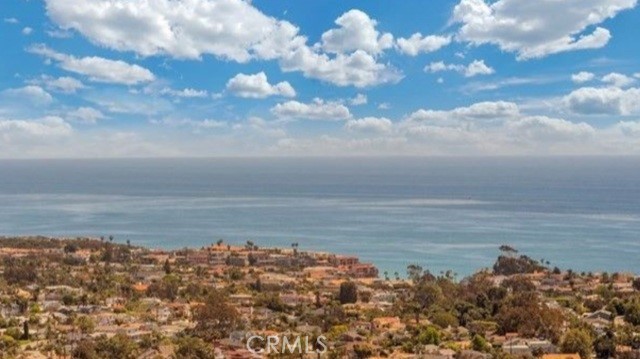 301 E Avenida Cordoba, San Clemente, California 92672, 4 Bedrooms Bedrooms, ,4 BathroomsBathrooms,Residential Lease,For Rent,301 E Avenida Cordoba,CROC25161906
