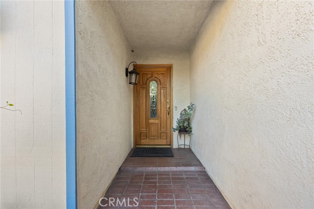 Detail Gallery Image 4 of 35 For 20152 Keaton St, Canyon Country,  CA 91351 - 4 Beds | 2 Baths