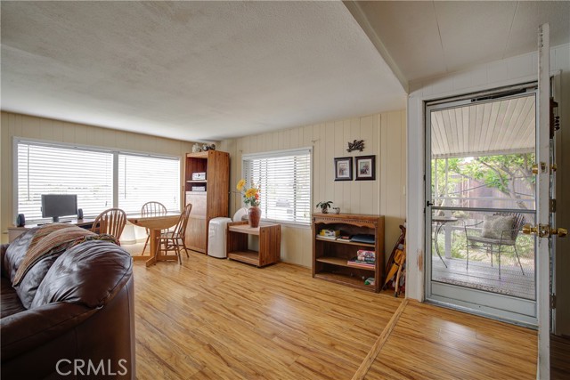 3700 Buchanan, Riverside CA: https://media.crmls.org/medias/a2243c64-5cc7-40c7-b35f-ef11bf776abe.jpg