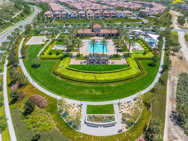 101 eversedge, Irvine CA: https://media.crmls.org/medias/a22473b5-87b3-4ec1-be4f-779d921e0081.jpg