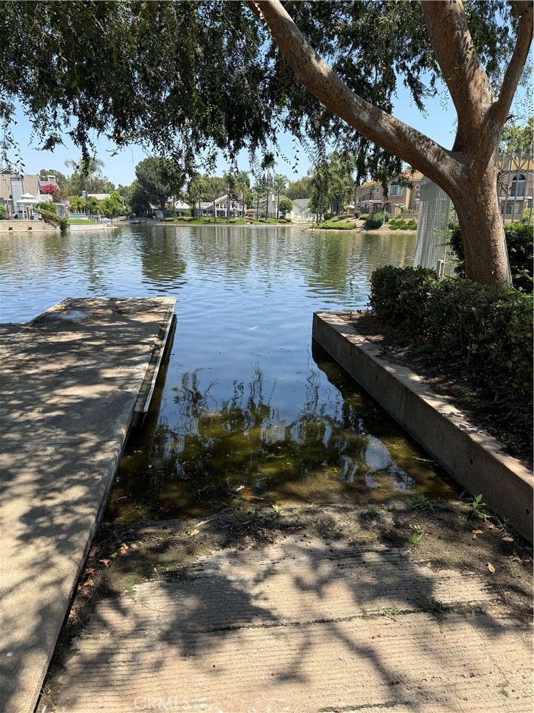 https://media.crmls.org/medias/a224b5b4-001d-4bcf-8500-04e3b2314ea8.jpg?preset=X-Large