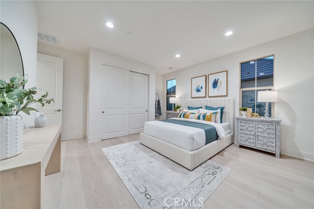 Detail Gallery Image 23 of 45 For 241 Collino, Irvine,  CA 92602 - 5 Beds | 4/1 Baths