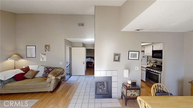 Detail Gallery Image 5 of 14 For 600 Central Ave #372,  Riverside,  CA 92507 - 1 Beds | 1 Baths