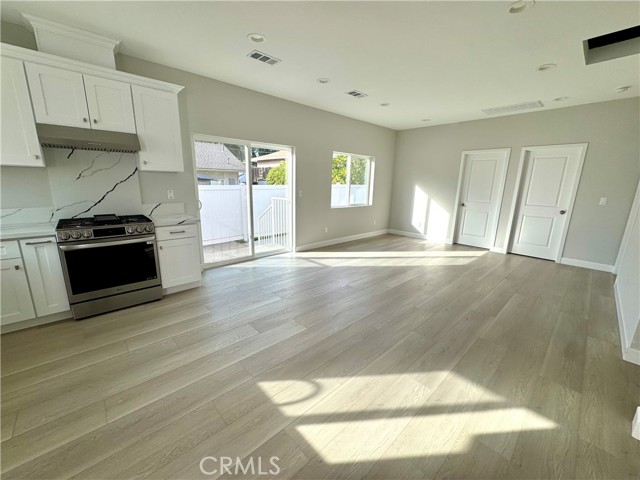 Detail Gallery Image 3 of 8 For 1728 N Kelly Ave #B,  Upland,  CA 91784 - 3 Beds | 2 Baths