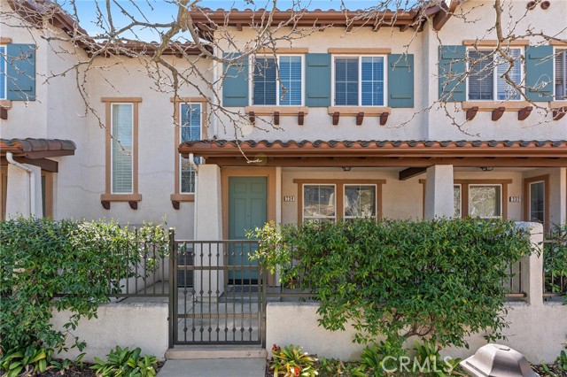 Detail Gallery Image 2 of 24 For 234 via Antonio, Newbury Park,  CA 91320 - 3 Beds | 2/1 Baths