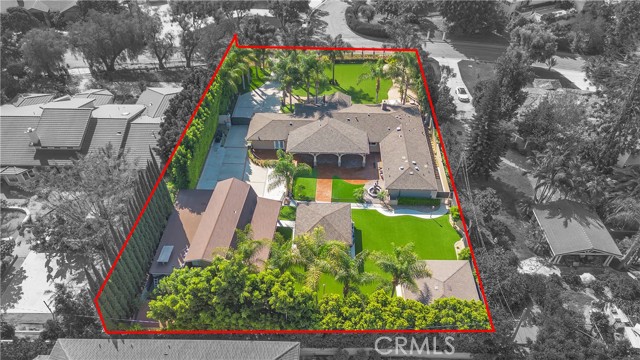 959 Rodeo, Fullerton CA: https://media.crmls.org/medias/a226e243-b389-4fd6-b417-4681558e13da.jpg