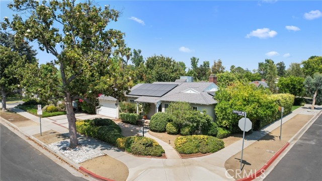 5834 Costello Avenue, Van Nuys CA: https://media.crmls.org/medias/a227cb6c-6866-4254-8dd4-61a43e9c2b84.jpg